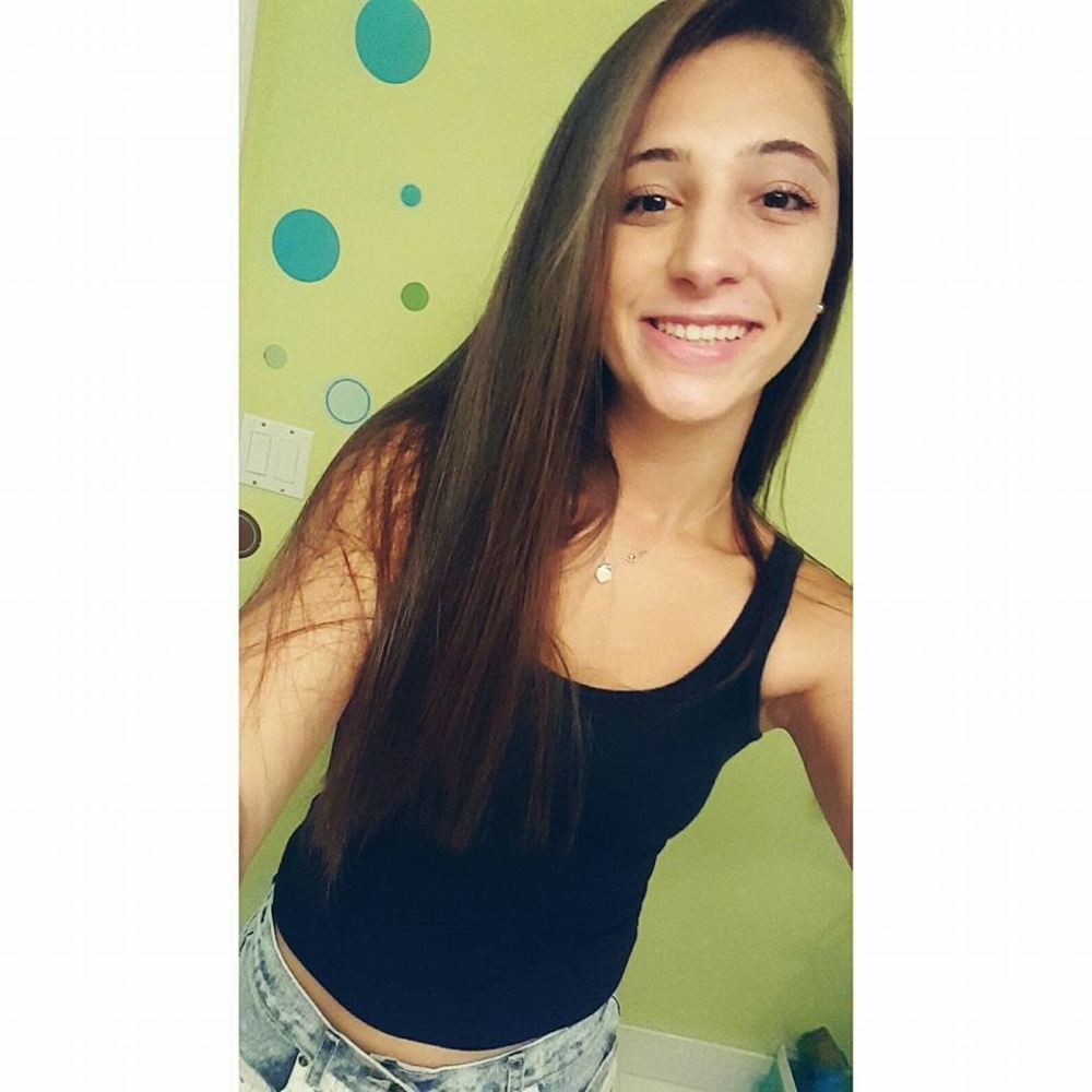 Meet your Posher, Andrea